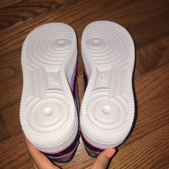 New Size 8 Nike Air Force Ones Black Neon - Picture 6 of 6